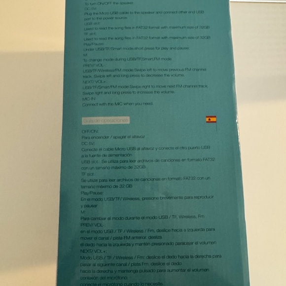 Greatnice Black Wireless Speaker with Microphone Karaoke Machine - Picture 10 of 10